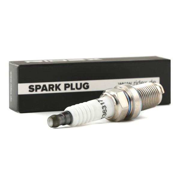686S0030 Engine spark plugs experience