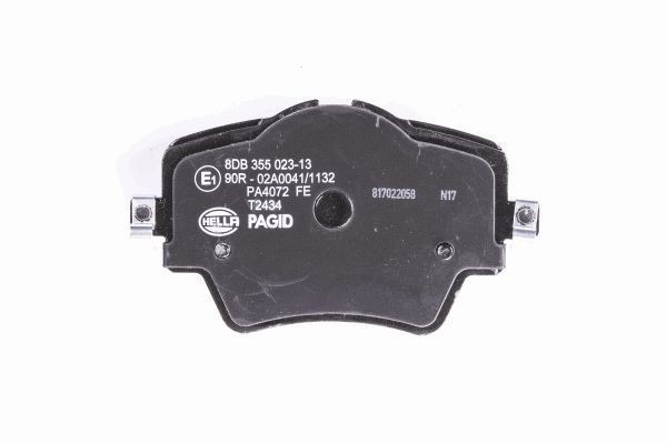 8DB355023131 Disc brake pads HELLA 25617 review and test