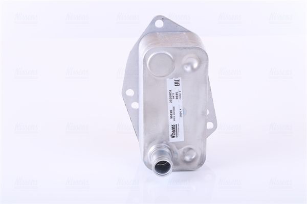 90890 NISSENS Engine oil cooler LAND ROVER without oil filter housing, with gaskets/seals