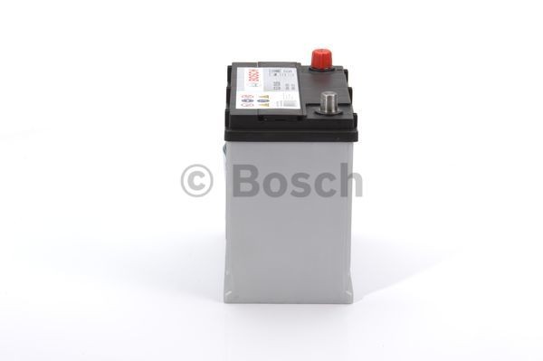 BOSCH 545 077 030 Auto battery 12V 45Ah 300A B01 Lead-acid battery