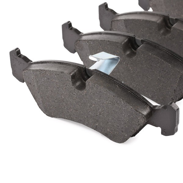 0986491900 Set of brake pads E1 90R-011075/846 BOSCH Low-Metallic, with piston clip