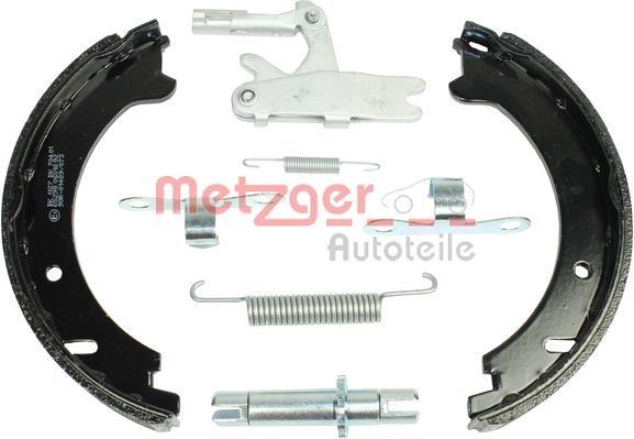 METZGER 0152023 Handbrake shoes Rear Axle Left, Rear Axle Right, with accessories, with expander kit and adjusters