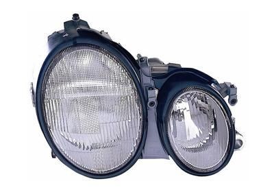 VAN WEZEL 3034962 Headlight Right, H7/H7, for right-hand traffic, without motor for headlamp levelling, PX26d