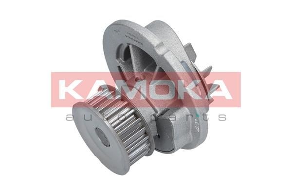KAMOKA T0231 Coolant pump Opel Zafira f75 1.6 103 hp Petrol 2003 price