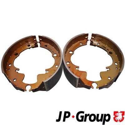 JP GROUP 3063900110 Brake Shoe Set Rear Axle, 229 x 42 mm, with lever