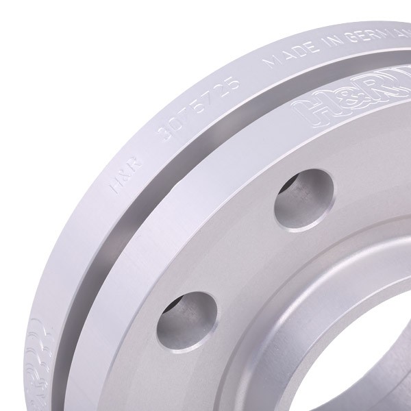 OEM-quality H&R 3075725 Hub centric wheel spacers
