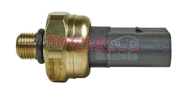 Volkswagen PASSAT Fuel pressure sensor METZGER 0906325 cheap