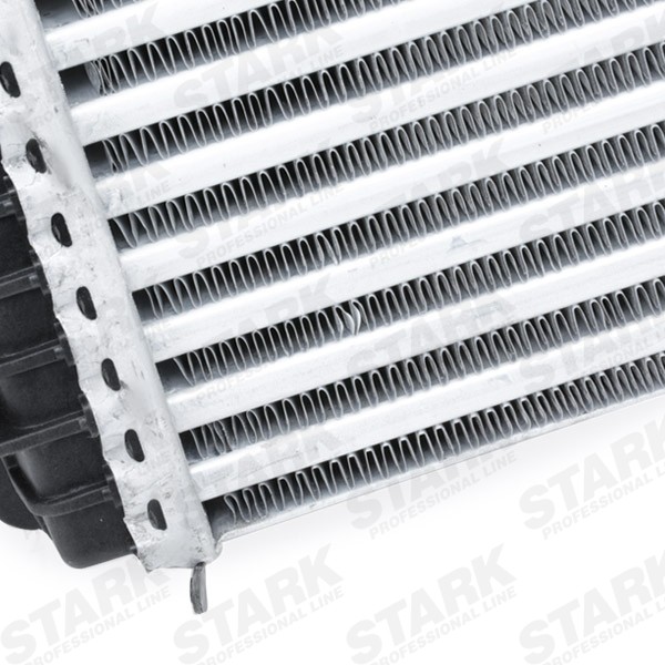 OEM-quality STARK SKICC-0890076 Intercooler, charger