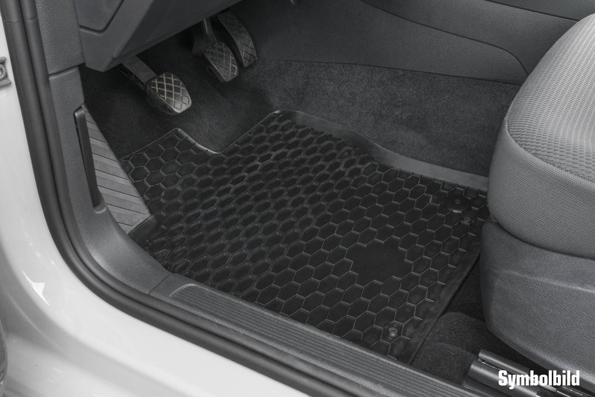 Black Untrimmed Connected Essentials CEB300 Car Mat Set for  ML 2005-2012 3 mm Rubber Bootmat Suitable For Jet Washing 