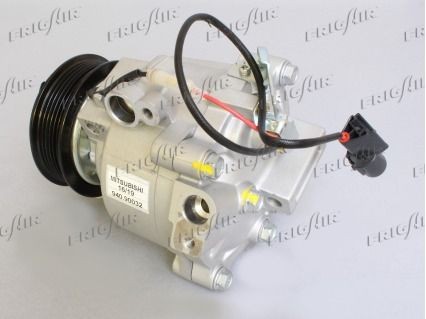 FRIGAIR 940.90032 Air conditioning compressor 12V, R 134a