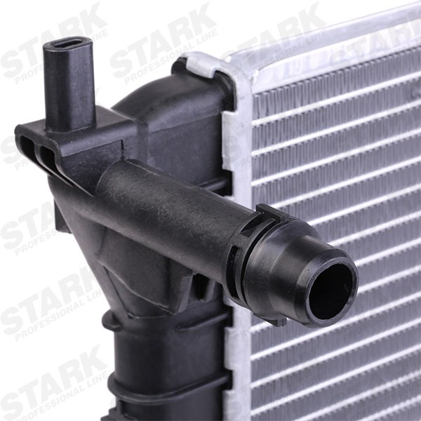 OEM-quality STARK SKRD-0121030 Engine radiator