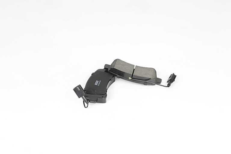 Peugeot BOXER Set of brake pads 15358366 BSG BSG 25-200-021 online buy