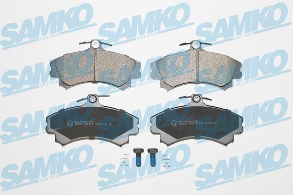 SAMKO 5SP615 Brake pad set MR235557