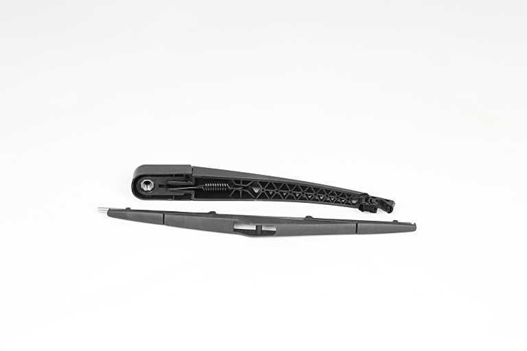 BMW X3 Windscreen wiper arm 15925384 BSG BSG 40-990-005 online buy
