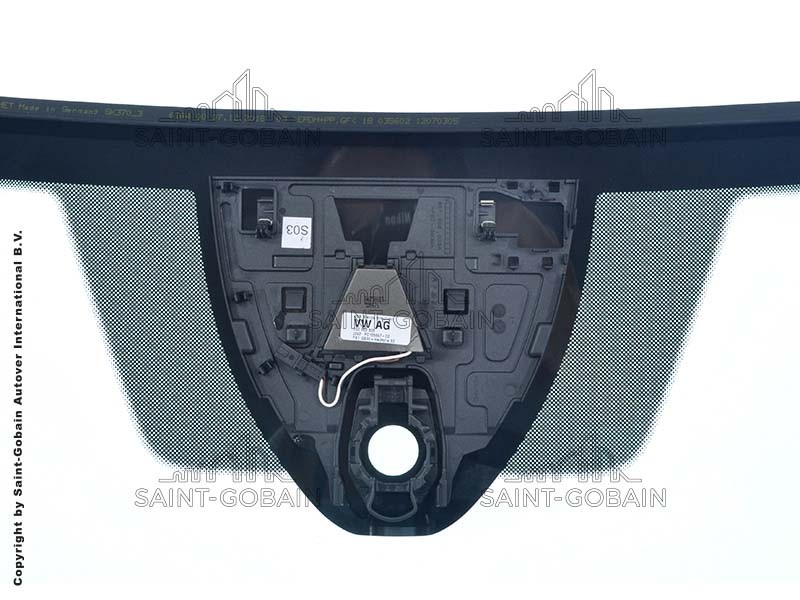 794090 SAINT-GOBAIN Laminated safety glass (LSG), Acoustic Glass (noise reduction), with rain/light sensor, with camera mount, green Windshield 7001951104 buy
