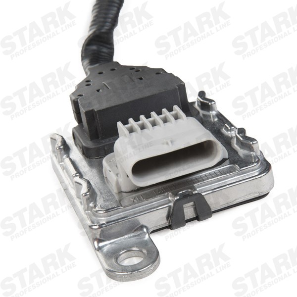 OEM-quality STARK SKNS-2260020 NOx Sensor, NOx Catalyst