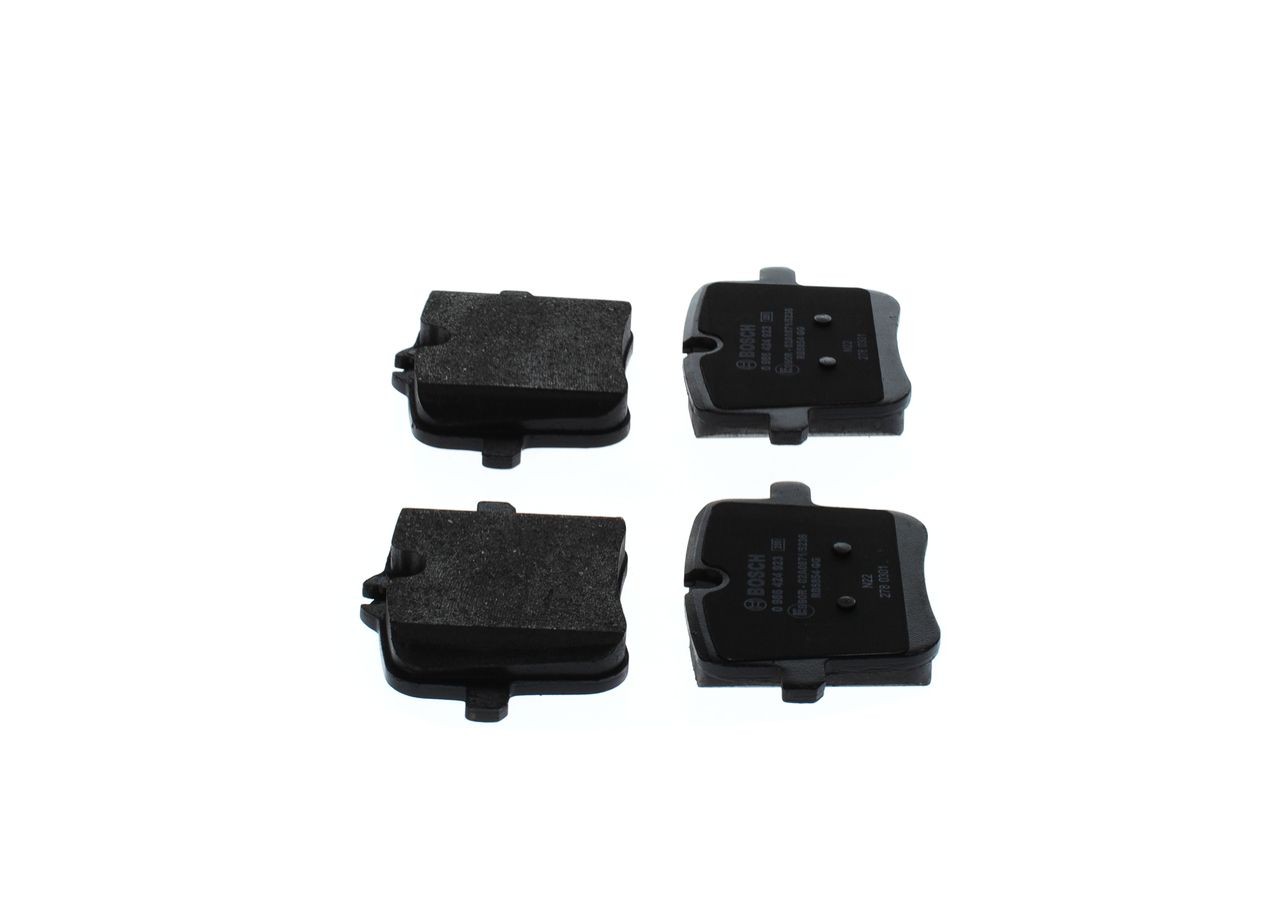 0986424923 Set of brake pads 0 986 424 923 BOSCH Low-Metallic, with anti-squeak plate, with mounting manual