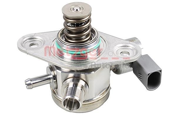 Great value for money - METZGER High pressure fuel pump 2250429