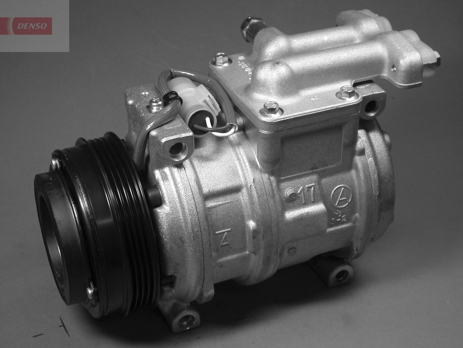 DENSO DCP14002 Air conditioning compressor LAND ROVER experience and price