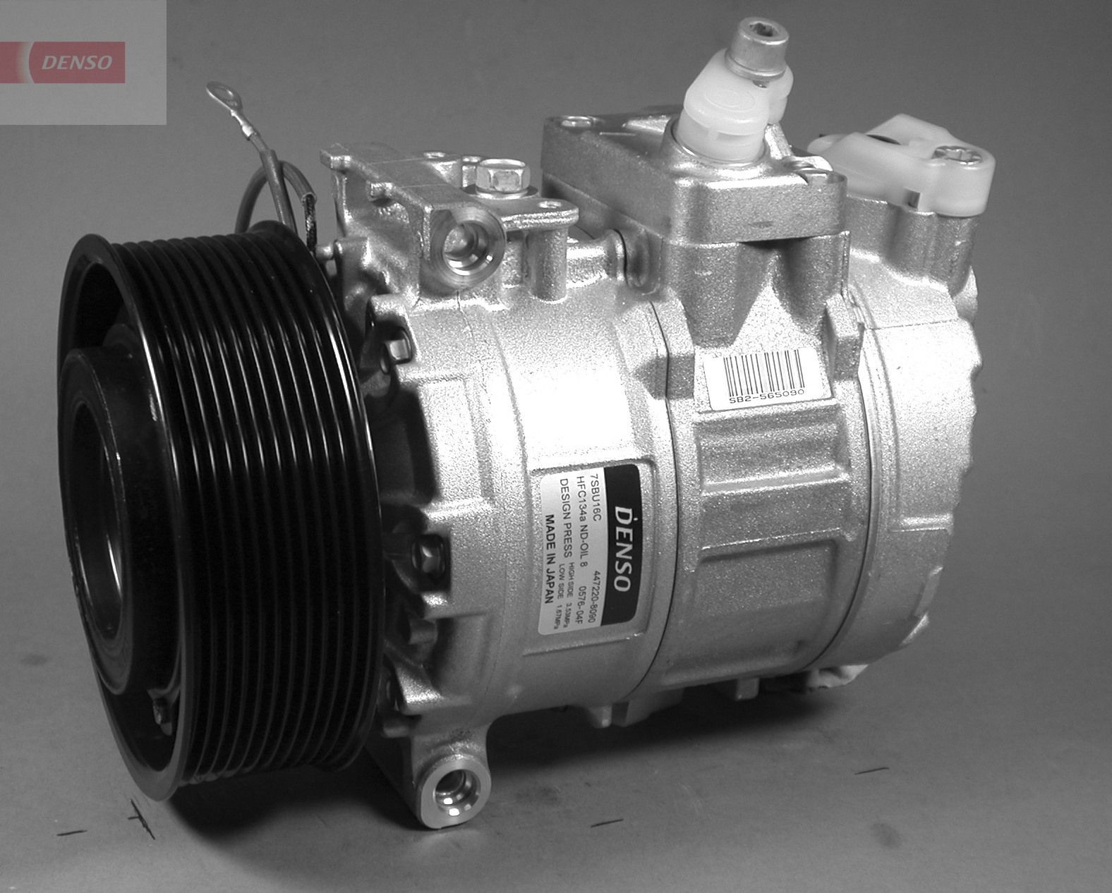 DENSO DCP17035 Air conditioning compressor 541 230 04 11
