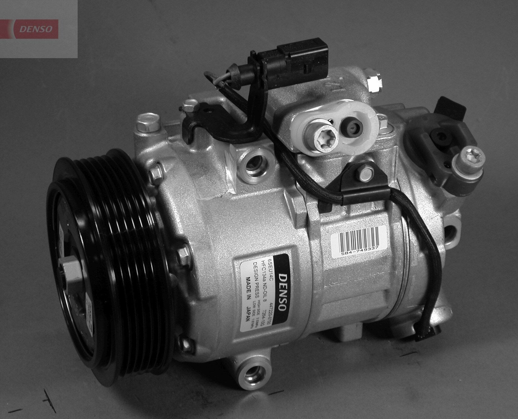 Great value for money - DENSO Air conditioning compressor DCP32005