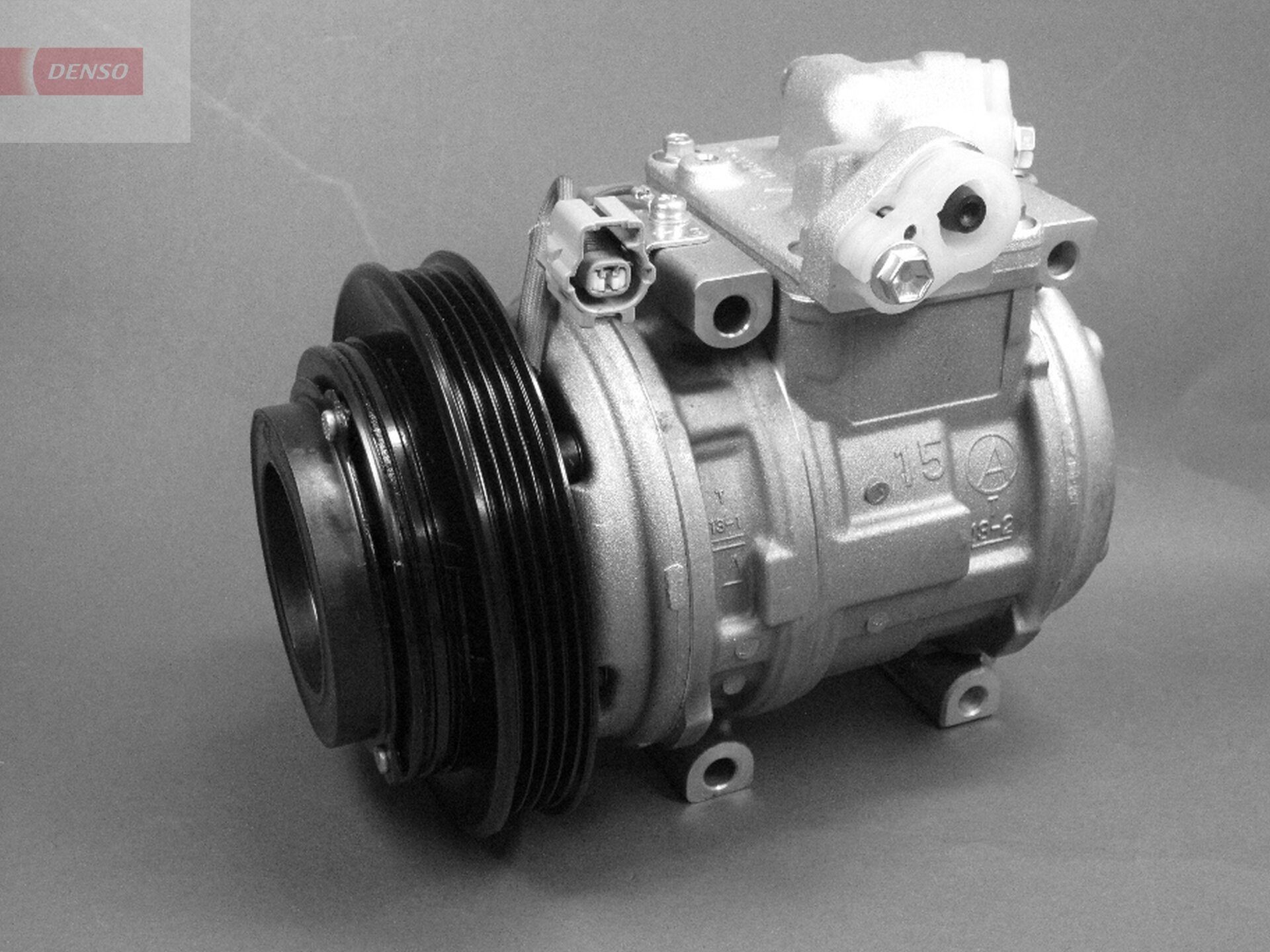 DENSO DCP50050 Air conditioning compressor 883102B301