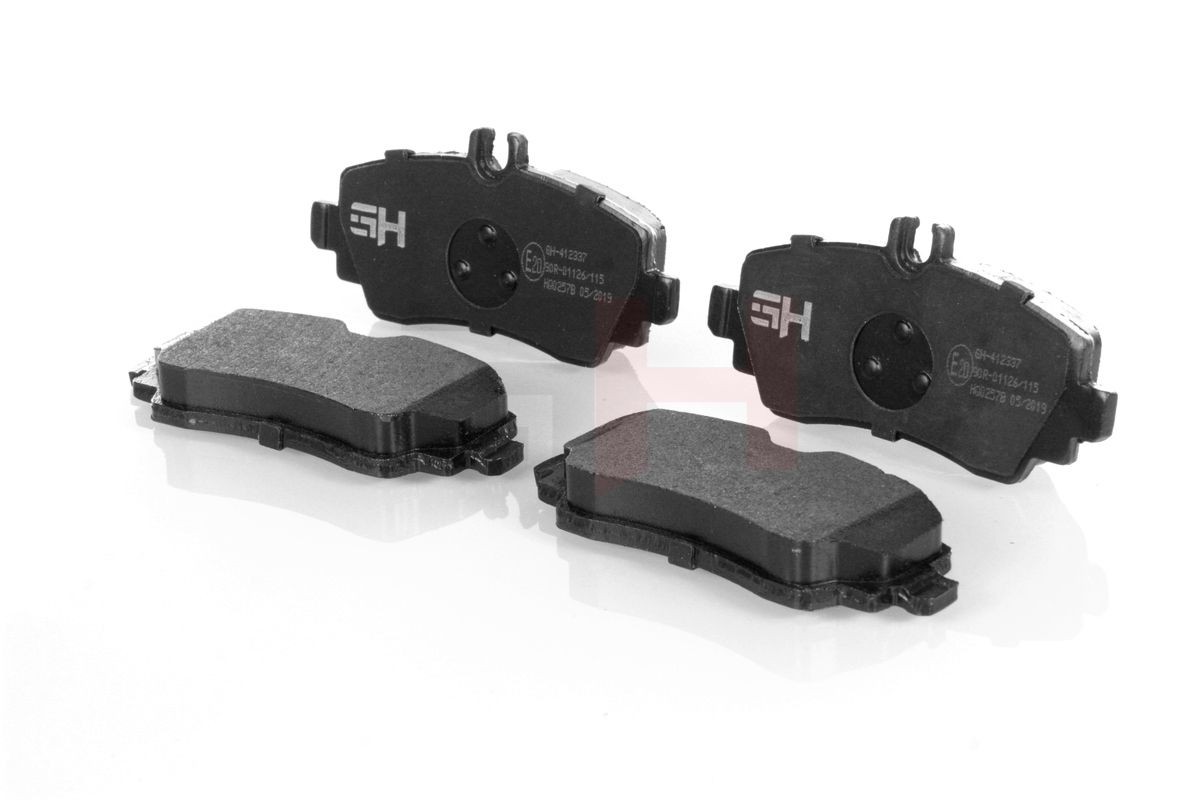 GH-412337 Set of brake pads GH-412337 GH Front Axle, prepared for wear indicator