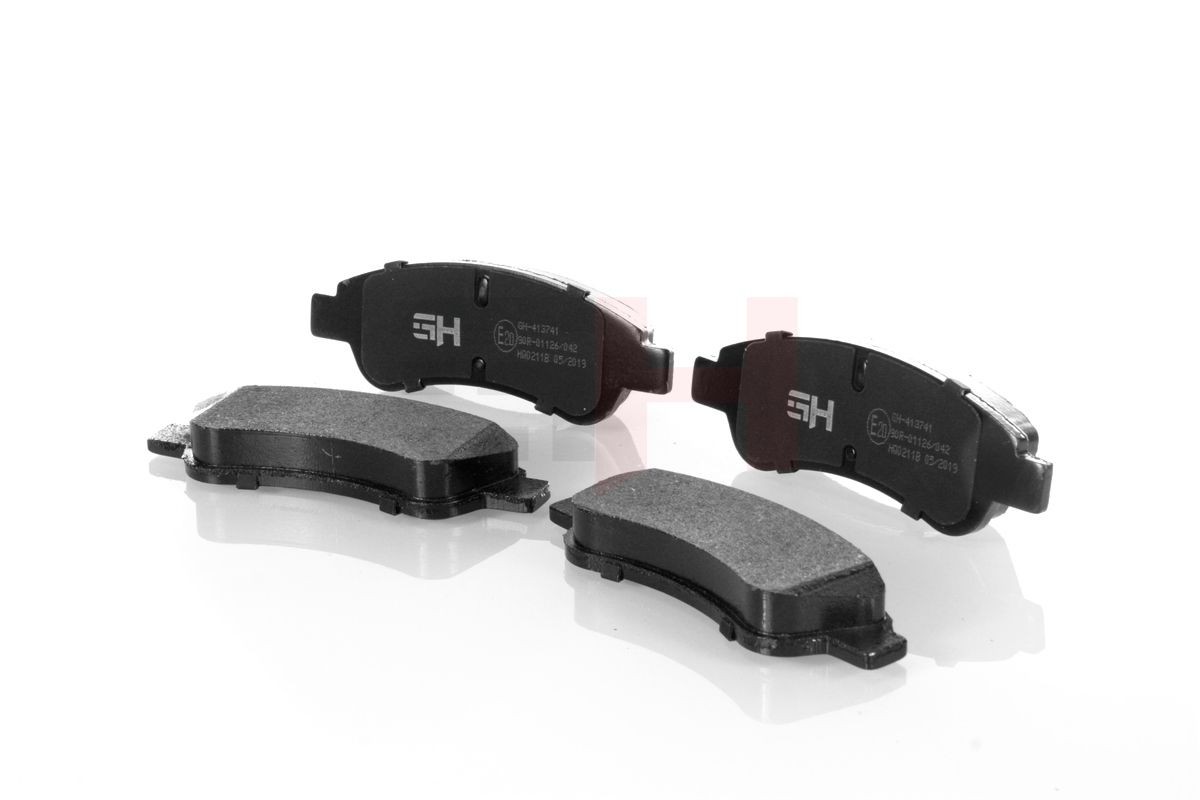 GH-413741 Set of brake pads GH-413741 GH Front Axle, not prepared for wear indicator