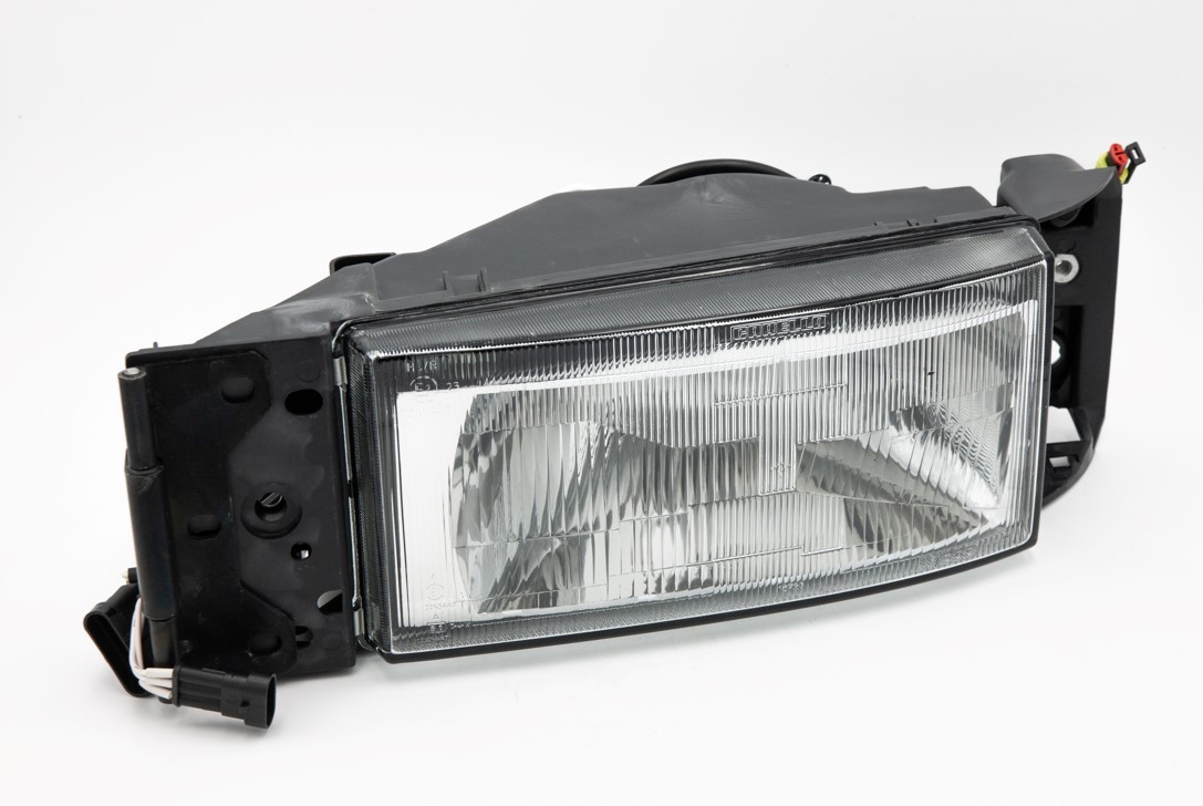 IVECO Left, H4, without motor for headlamp levelling Vehicle Equipment: for vehicles with headlight levelling (electric) Front lights 500340408 buy