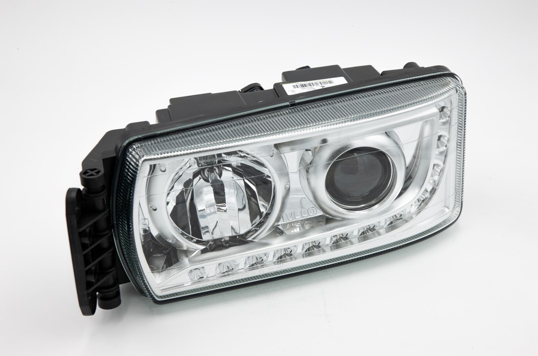 Front headlights IVECO Left, H7/H7, with daytime running light (LED), with motor for headlamp levelling, with bulbs - 5801745777