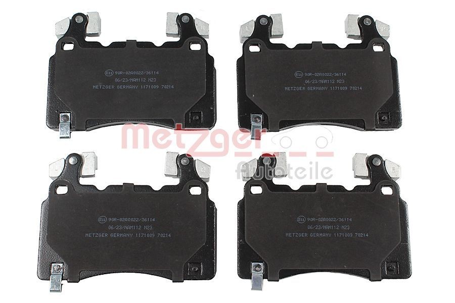 25915 METZGER Front Axle, with acoustic wear warning, with anti-squeak plate Height: 97mm, Width: 131,8mm, Thickness: 15,6mm Brake pads 1171009 buy