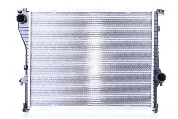 NISSENS 60638 Engine radiator Aluminium, 550 x 428 x 40 mm, with gaskets/seals, without expansion tank, without frame, Brazed cooling fins