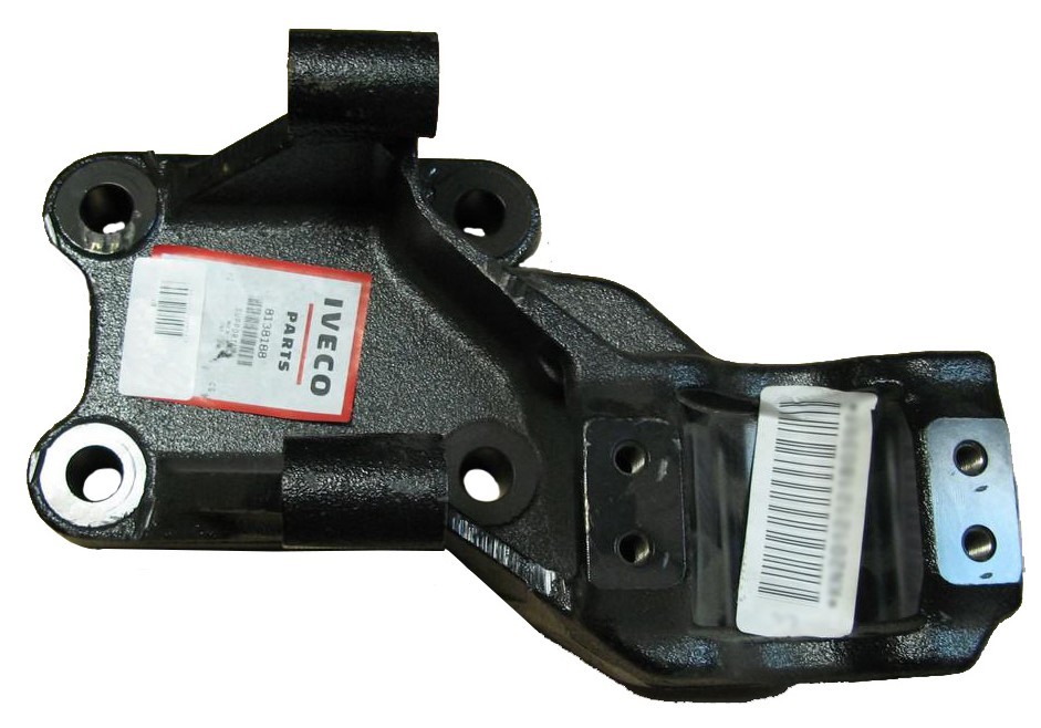 IVECO 8138188 Main de suspension pas cher chez magasin en ligne
