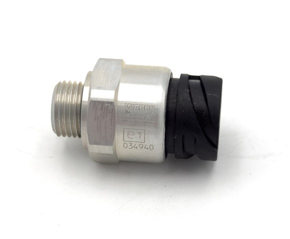 IVECO 504255336 Sensor, pneumatic suspension level 1296494