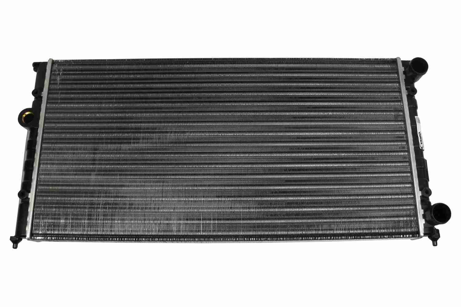 VEMO Original Quality V15-60-5012 Engine radiator for vehicles without air conditioning, 630 x 322 x 32 mm