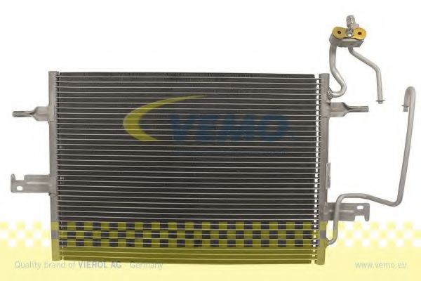 VEMO V40-62-0013 Air conditioning condenser 52 496 880