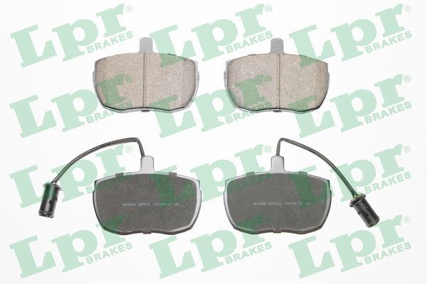 Iveco Daily Set of brake pads 2359990 LPR 05P433 online buy