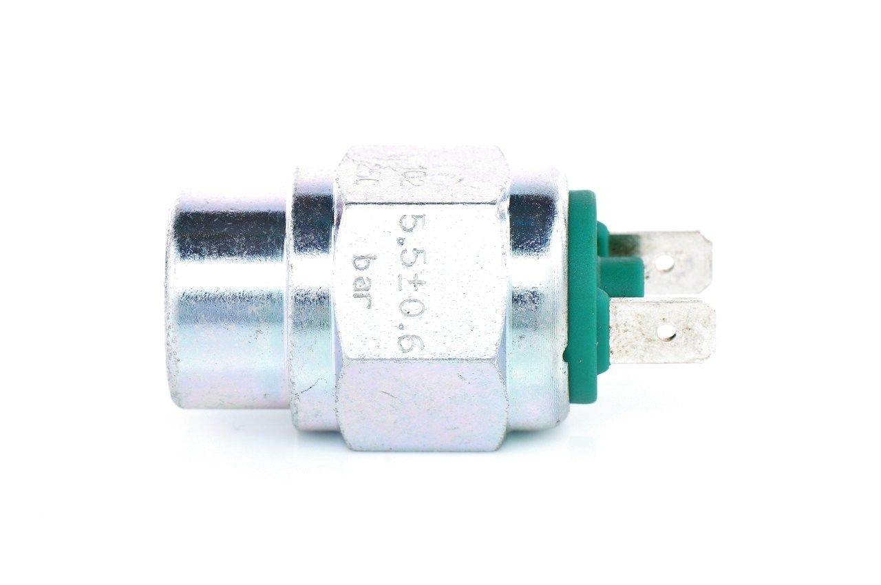0986346072 Oil Pressure Switch BOSCH 0 986 346 072 review and test