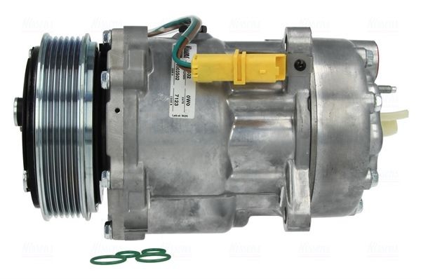 Toyota STARLET Air conditioning compressor NISSENS 89032 cheap