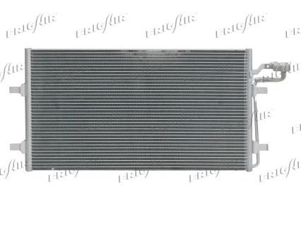 FRIGAIR 0811.3022 Air conditioning condenser 585 x 380 x 16 mm, R 134a