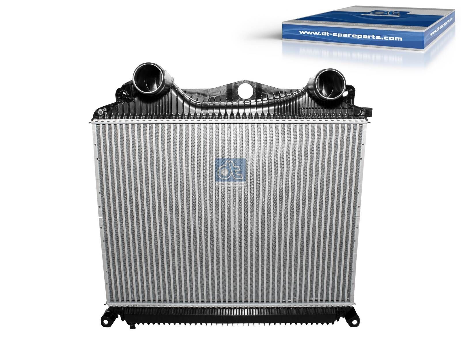 8ML 376 724-381 DT Spare Parts Intercooler, charger 3.16225 buy