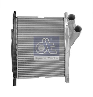 DT Spare Parts 4.65301 Kühler, Motorkühlung für MERCEDES-BENZ NG LKW in Original Qualität