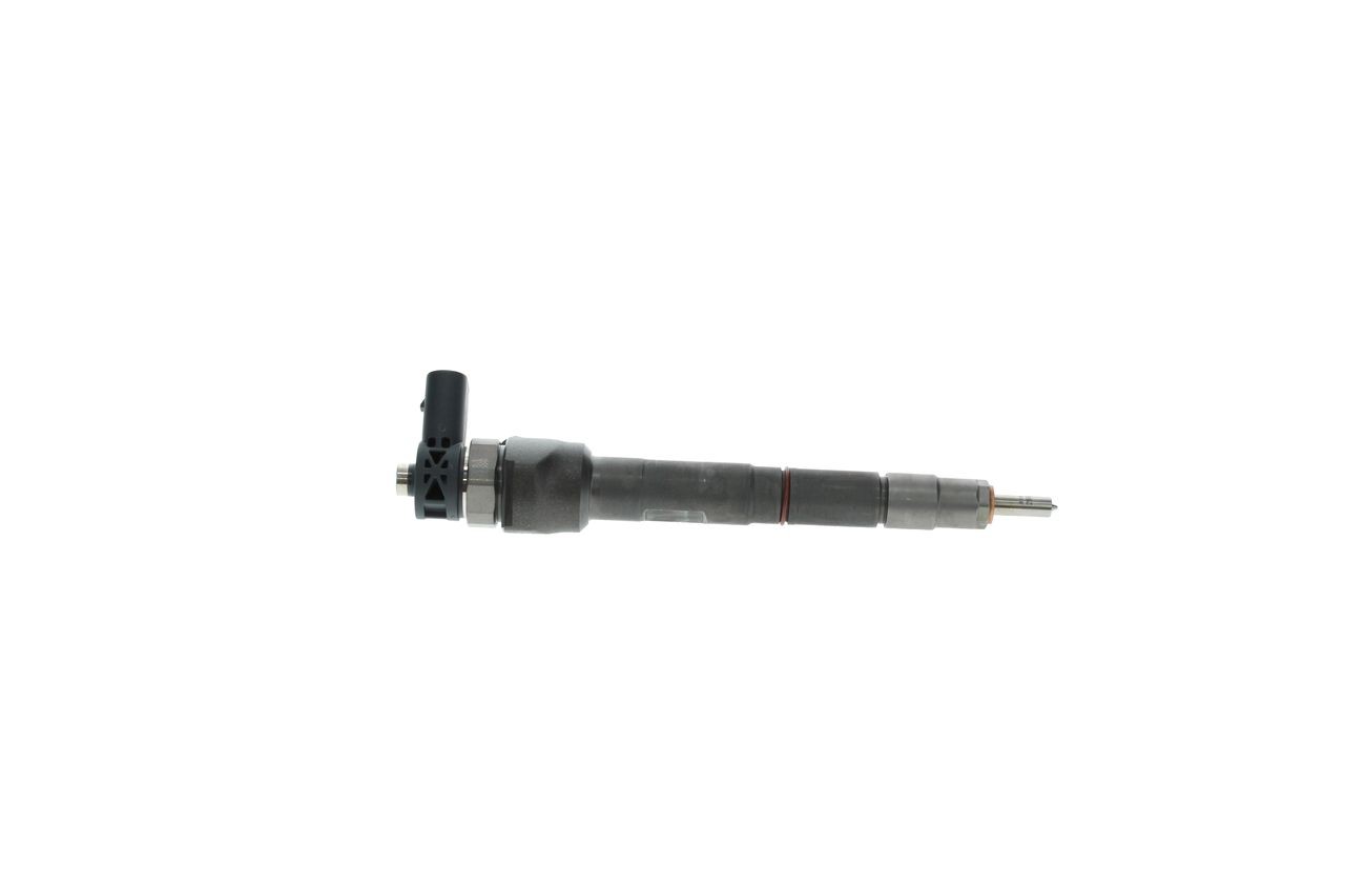 Injector Nozzle 0 445 110 646 from BOSCH