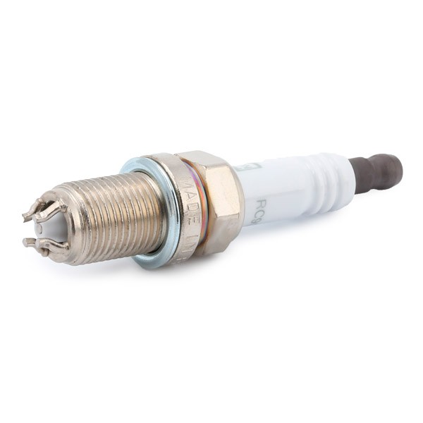 OE223 Spark plug CHAMPION OE223 review and test