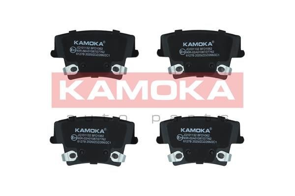 KAMOKA JQ101132 Brake pad set Rear Axle, with acoustic wear warning, with piston clip