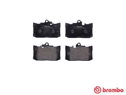 BREMBO Brake pad kit P 83 131 for LEXUS GS, RC