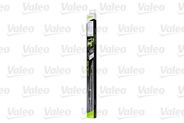 VALEO 628701 Windscreen wiper 700 mm both sides, Standard, for left-hand drive vehicles, 28 Inch , Hook fixing, with integrated washer fluid jet, with pipe