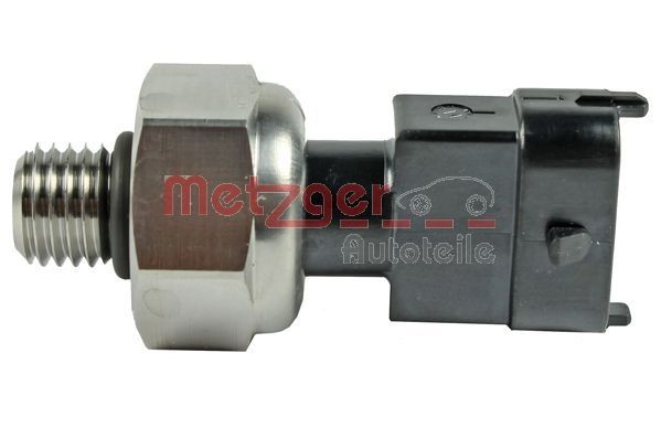 OEM-quality METZGER 0906196 Fuel rail pressure sensor