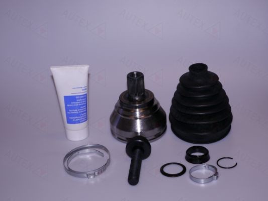 Great value for money - AUTEX Joint kit, drive shaft 821826