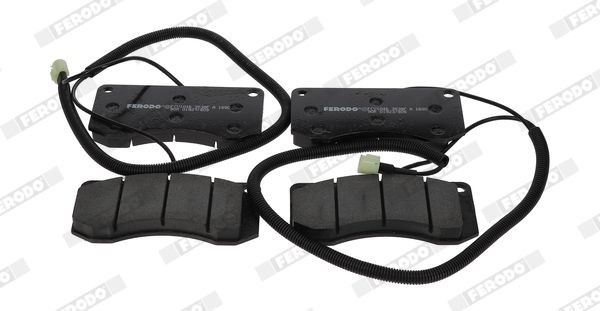 FERODO PREMIER FCV1046 Brake pad set incl. wear warning contact, with accessories